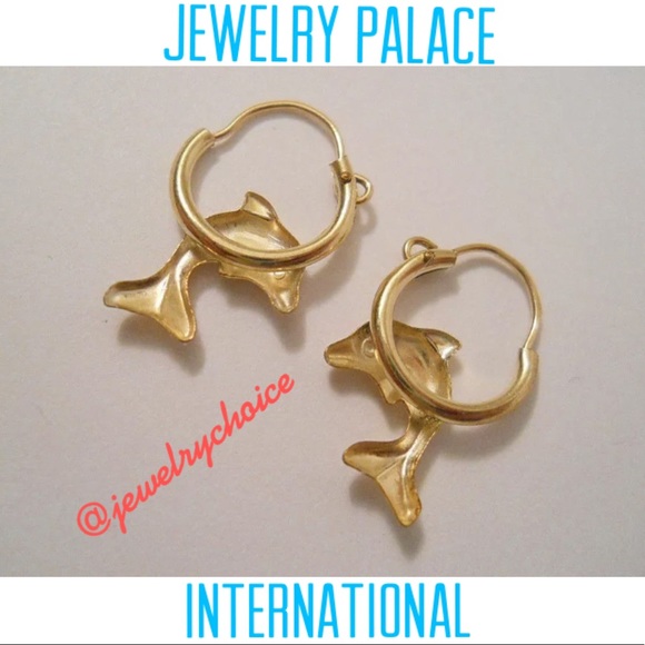 14K Gold Filled Jumping Dolphin Hoop Earrings. - Picture 5 of 7